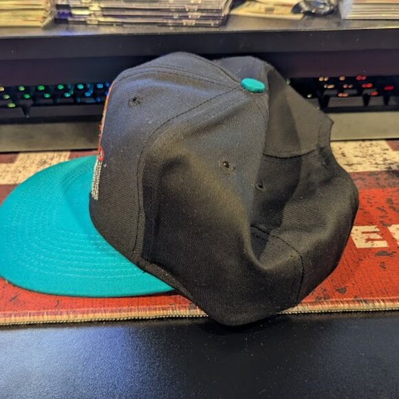 Vintage 1993 McDonald’s Nothing But Net Basketball Adjustable Snapback Hat Black - Picture 4 of 6
